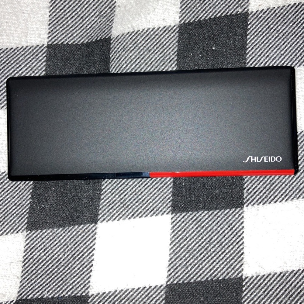 NWT Shiseido Essentials Eye Palette MSRP $34 - Picture 7 of 11
